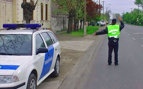 Cáfolják a jogsi érvényességét ellenőrző akciót 